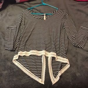 BOUTIQUE STRIPED HIGH LOW SHIRT